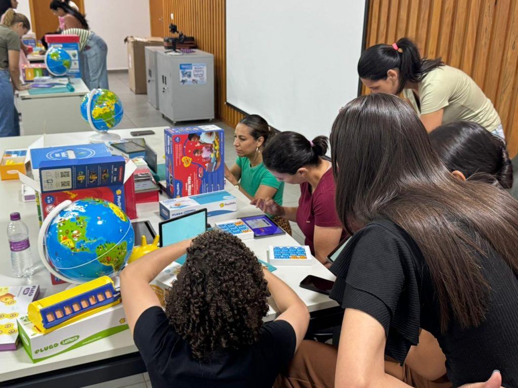 Maker4tec capacita professores de Ubiratã (PR) nas coleções Educação 4.0 e Makerbot